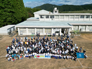 83e1afb5745f389e97eab52c4bb3728eb3